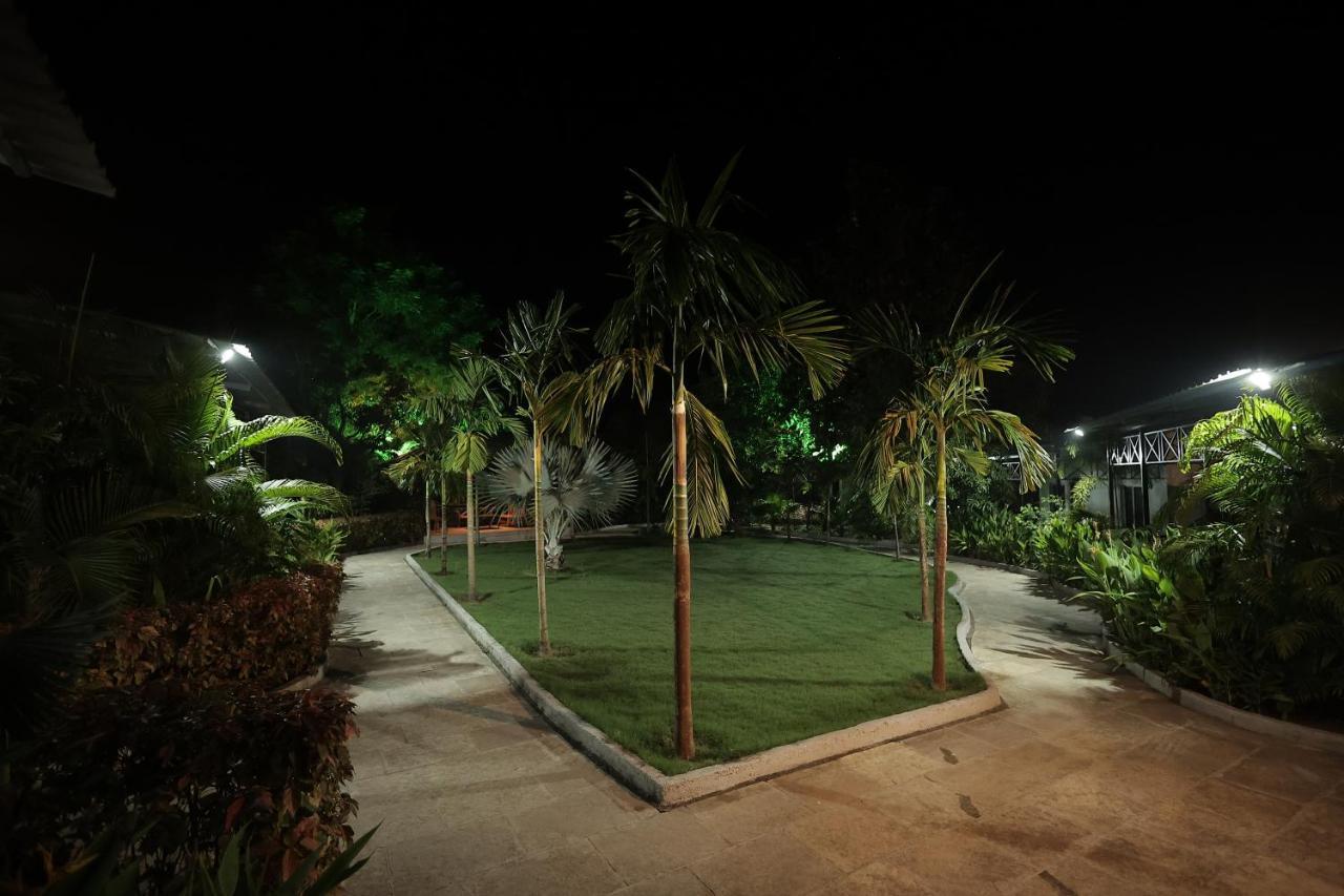 Elitehotels And Resorts Pvt Ltd Alībāg Ngoại thất bức ảnh